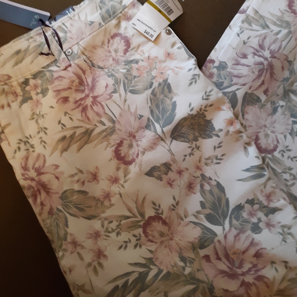 jeans - Picture 3 of 3